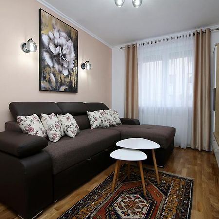 White Stone Appartement Sibiu Buitenkant foto