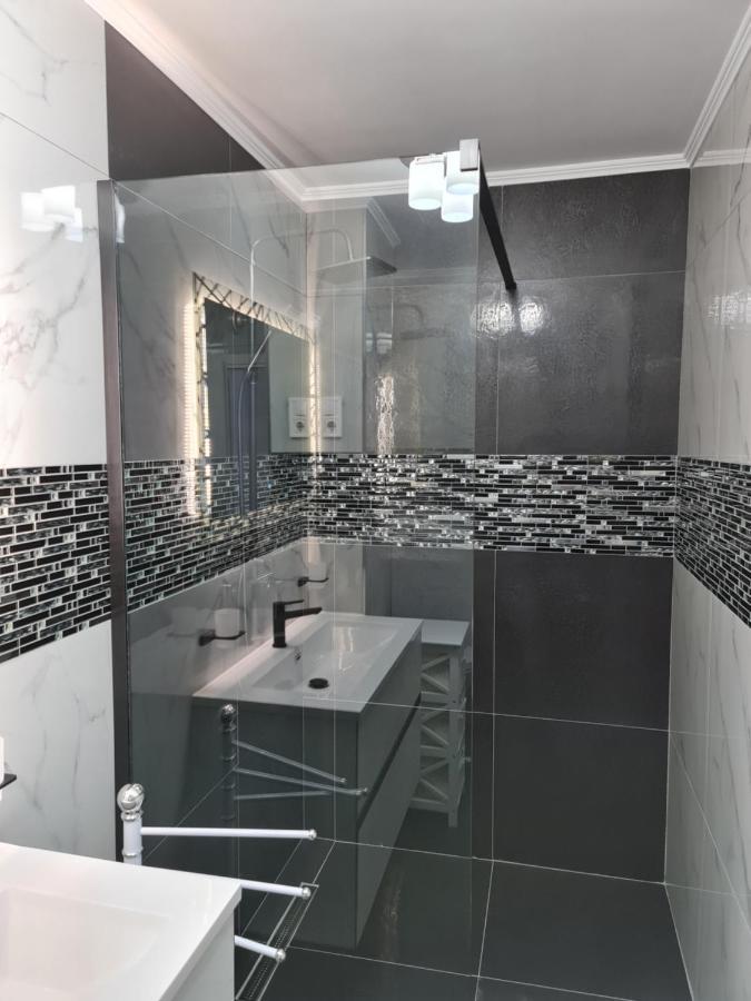 White Stone Appartement Sibiu Buitenkant foto